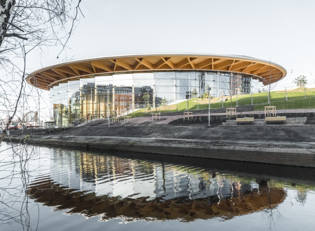 Gothenburg – thành phố cảng trầm lặng, nhân văn, nơi di sản Volvo được hình thành và nuôi dưỡng gần 100 năm.