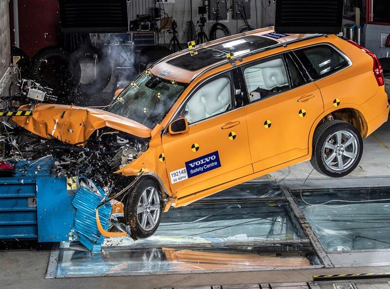 Volvo 2010–2020: Hành trình theo đuổi mục tiêu “Không ai thiệt mạng trong xe Volvo mới”