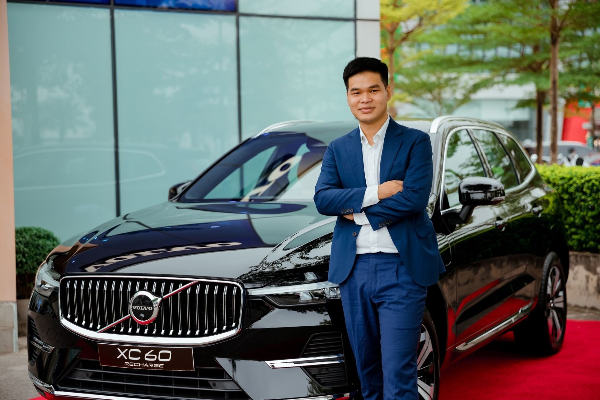 Anh Mai Văn Đông sinh sống tại Hà Nội - Chuyên viên Marketing & Sales Volvo Việt Nam