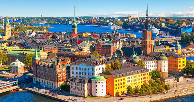 Bắc Âu nổi bật với cảnh quan thiên nhiên hùng vĩ đan xen những đô thị yên bình — nền tảng hình thành lối sống cân bằng của người dân nơi đây.