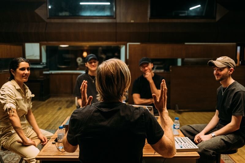 Epidemic Sound được thành lập năm 2009, xây dựng mô hình thư viện âm nhạc bản quyền toàn phần dành cho nền kinh tế sáng tạo toàn cầu.