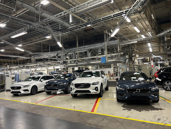 Từ Volvo, SKF đến Stena, niềm tin được hình thành qua hàng chục năm vận hành trong điều kiện khắc nghiệt, không phải qua chiến dịch truyền thông ngắn hạn.